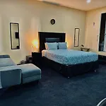 Costero Inn - Not Hotel -
