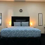 Costero Inn - Not Hotel -