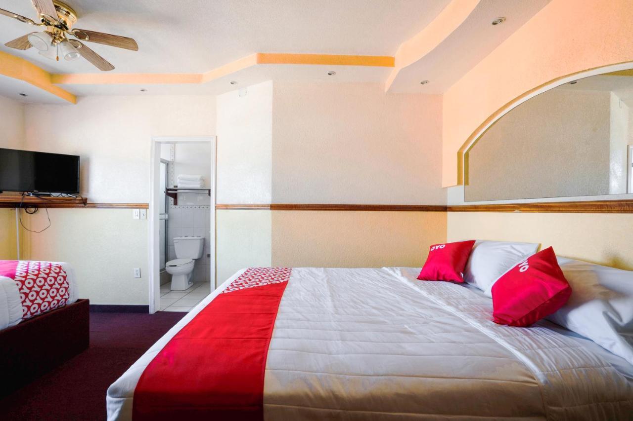 Hotel Oyo Cocobeach, Ensenada
