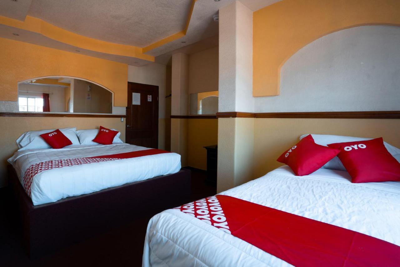 Hotel Oyo Cocobeach, Ensenada