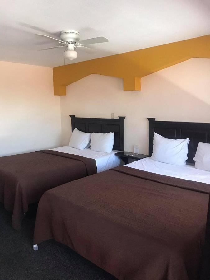 Costa Mar Motel Ensenada