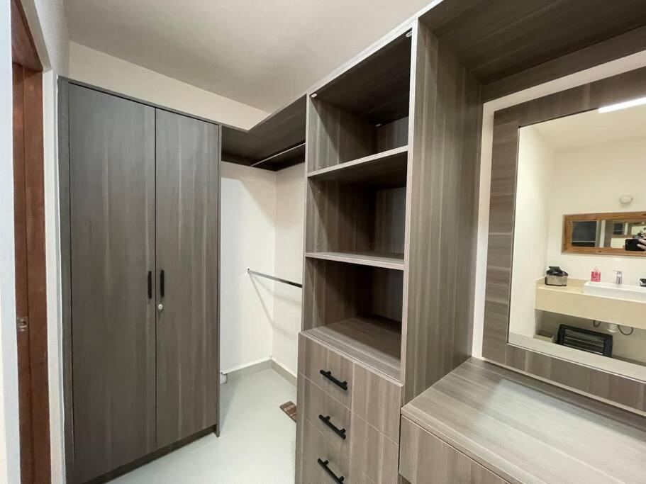Casa Valencia En Vinedos De San Antonio Apartment *
