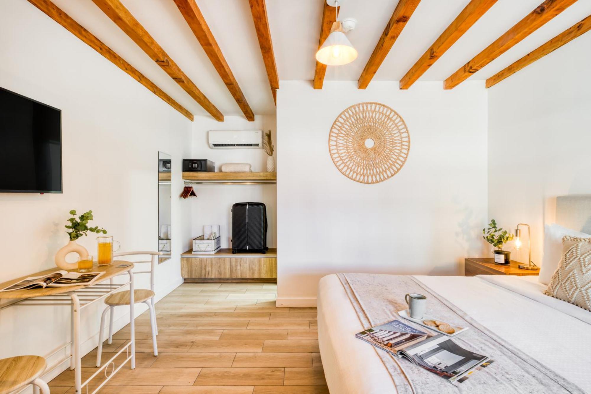 House By Uliv Apartahotel