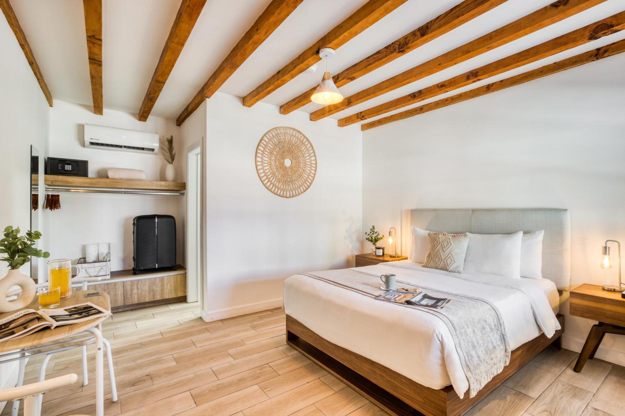 House By Uliv Ensenada