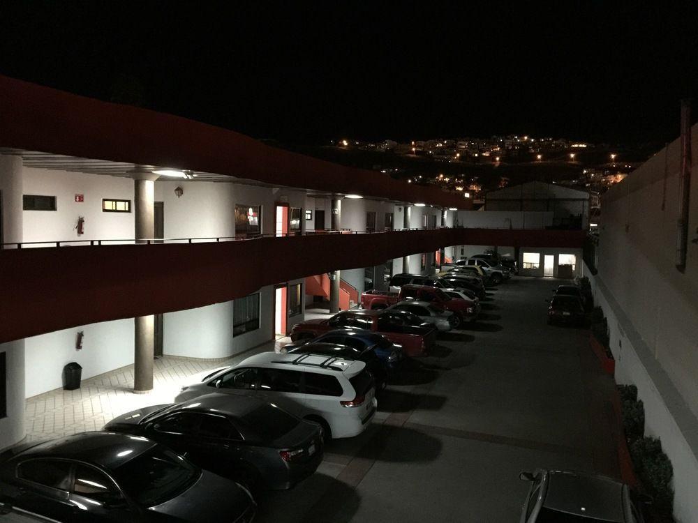 Hotel Bugambilias Hotel Ensenada