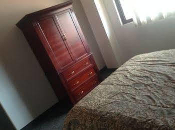 Hotel Bugambilias Hotel Ensenada