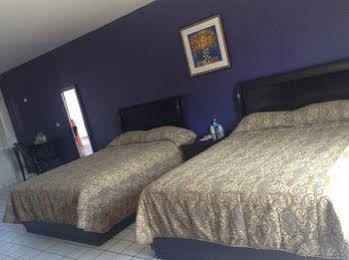 Hotel Bugambilias