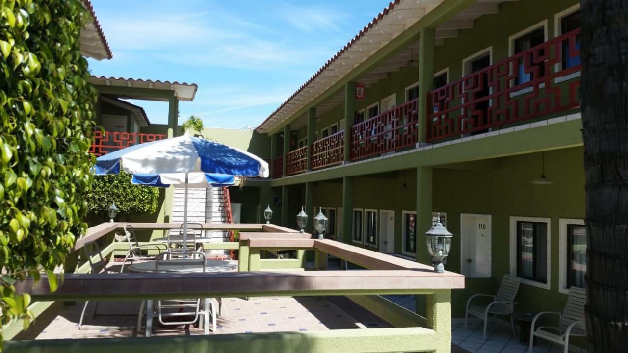 Azteca